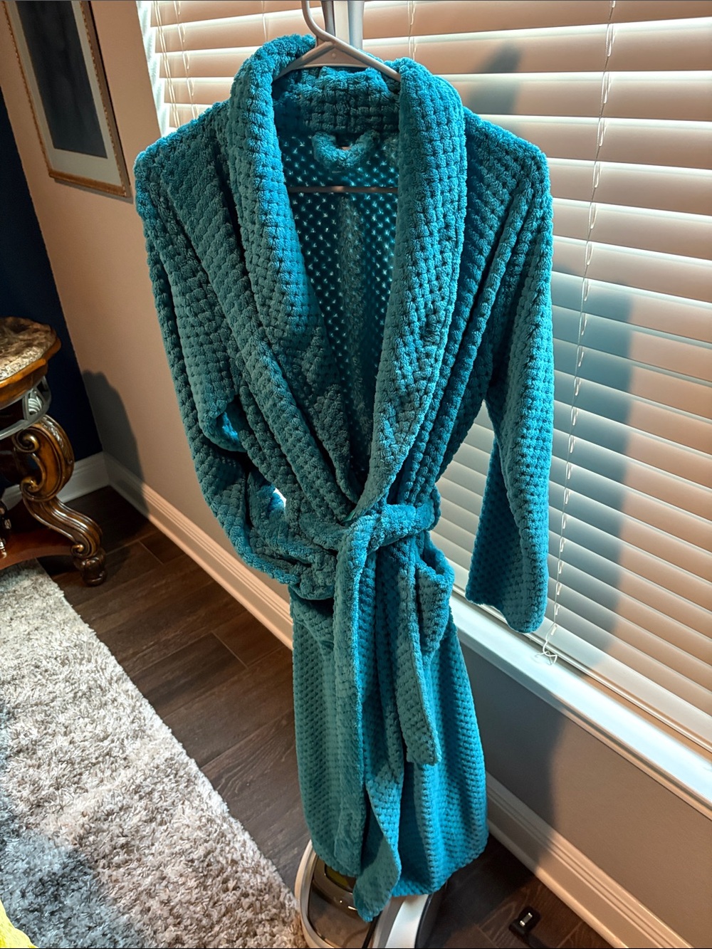 Cozy Textured Waffle Robe in Teal